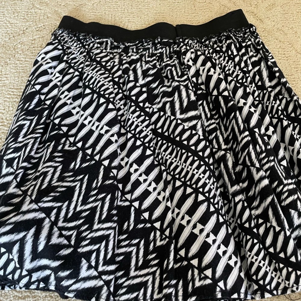 Necessary Objects Patterned Skirt - image 5